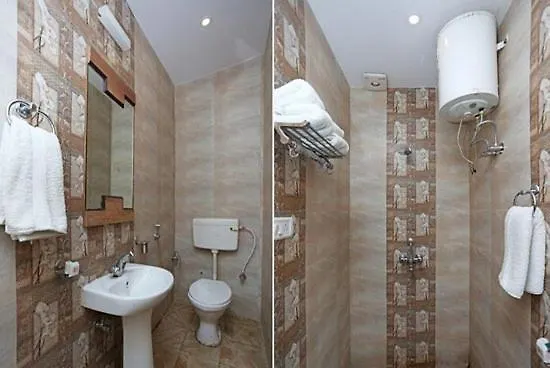 Hotel Citi Residenci Varanasi 2*,